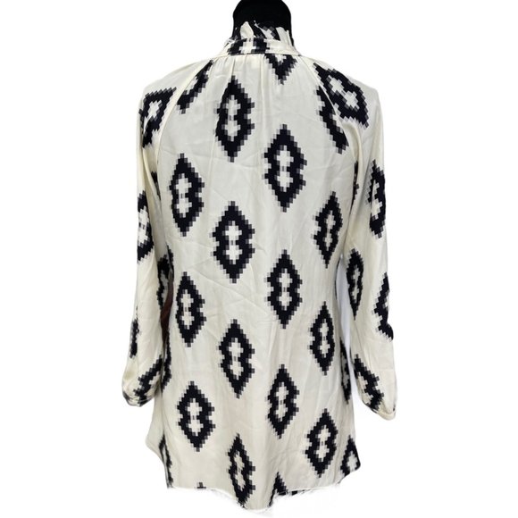 Britt Ryan Silk Geometric Long Sleeve Blouse Sz M - Picture 3 of 13